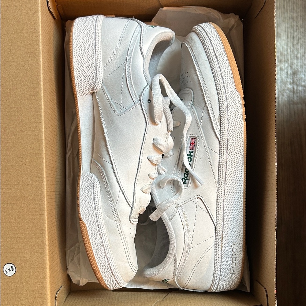 Reebok Classic White and Green Sneakers